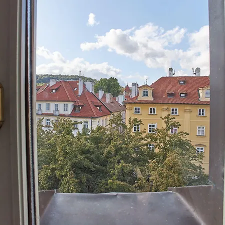 River View By Charles bridge 4* 프라하