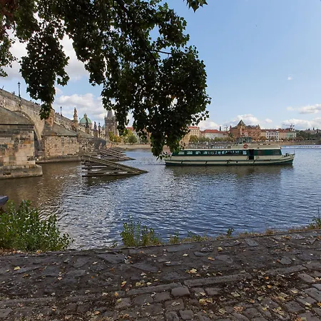 River View By Charles bridge 4* Praga