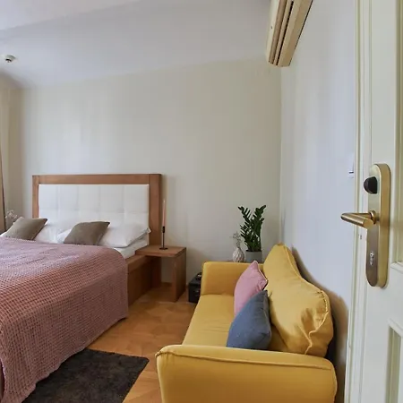 River View By Charles bridge Apartment *