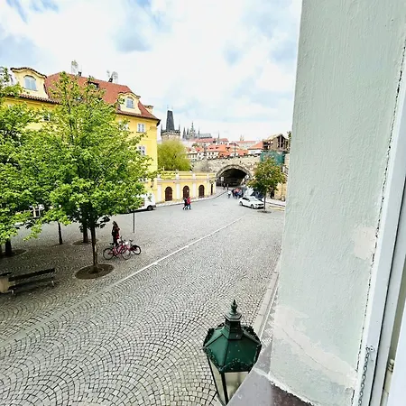 Apartment River View By Charles bridge