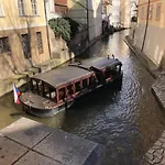 Aparthotel River View By Charles bridge 4*