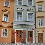 Aparthotel River View By Charles bridge 4*