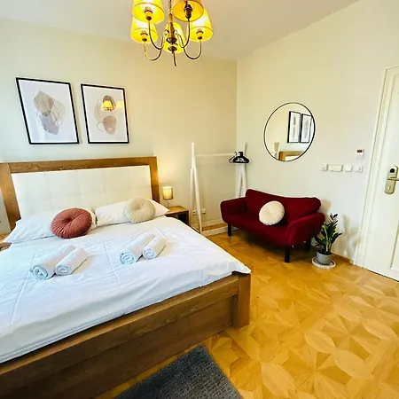 شقة فندقية River View By Charles bridge 4*